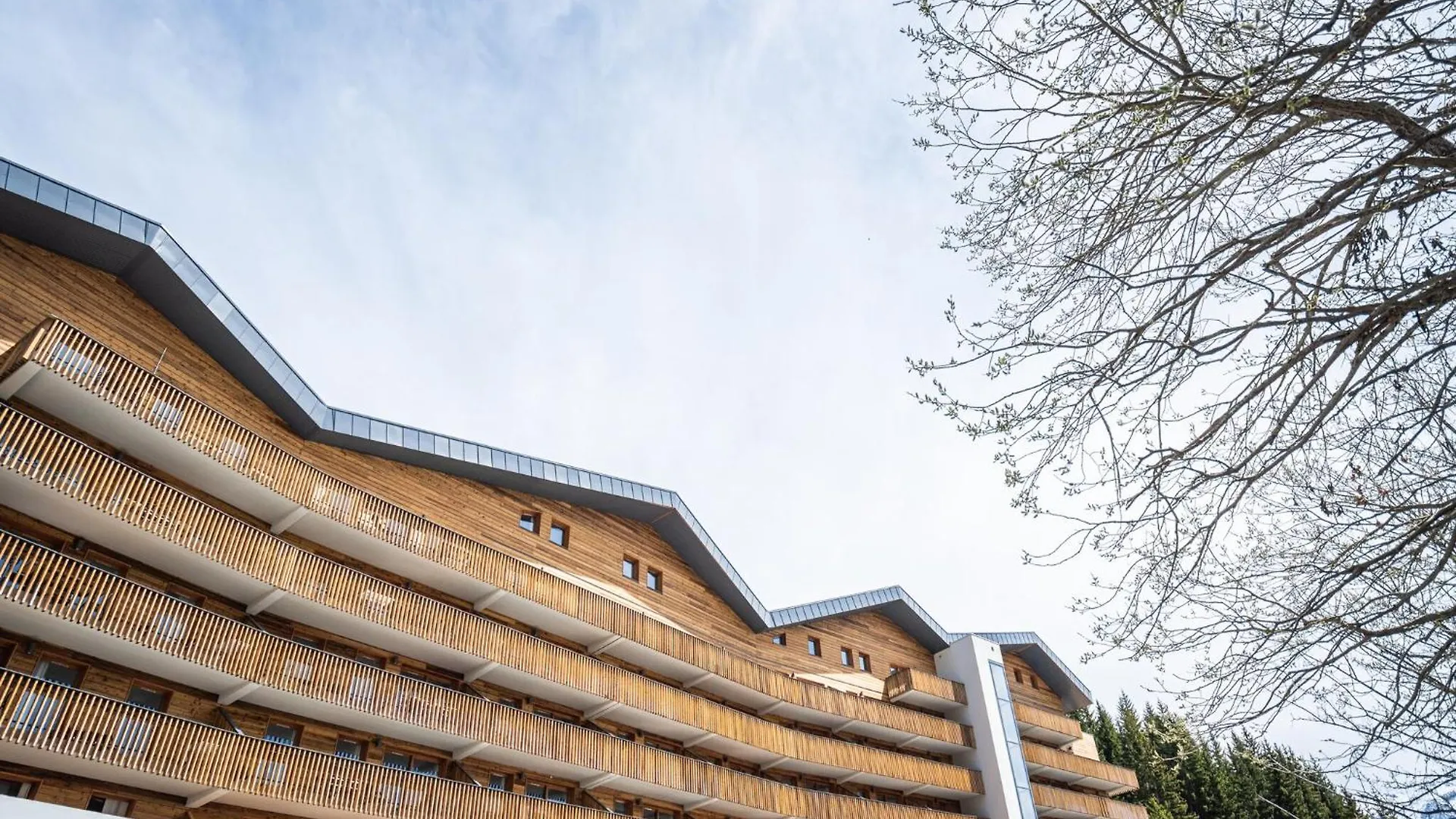 Apartments By The Slopes In L'拉普德兹