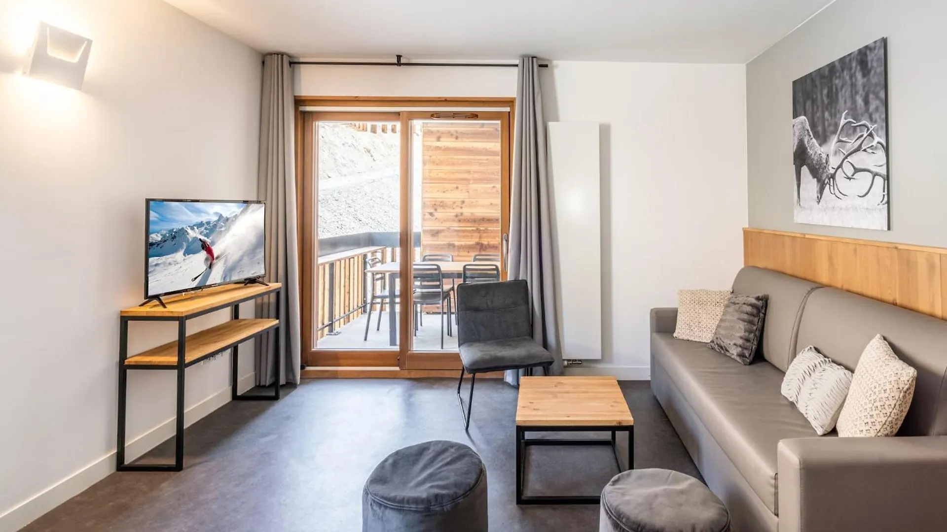 Apartments By The Slopes In L'Alpe D'Huez